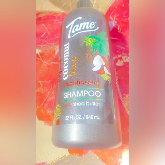 🔥Tame Tropical Coconut Breeze Moisturizing Shampoo 32 FL. OZ. /946ml - Picture 1 of 5